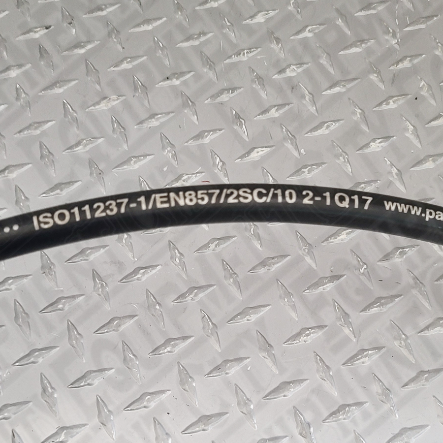 Challenger A2123 CL10 Cylinder Hydraulic Line