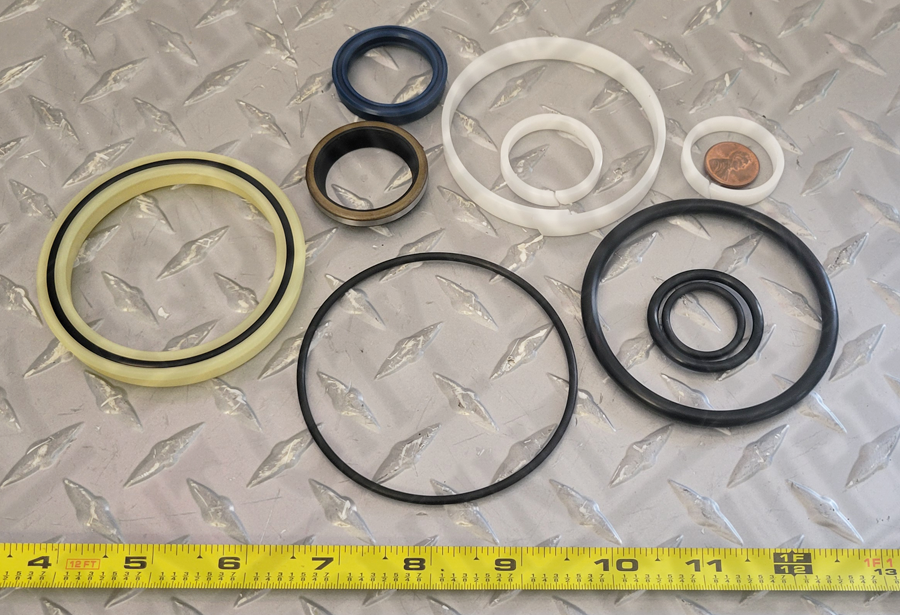 Challenger CL11425 Seal Kit 44011