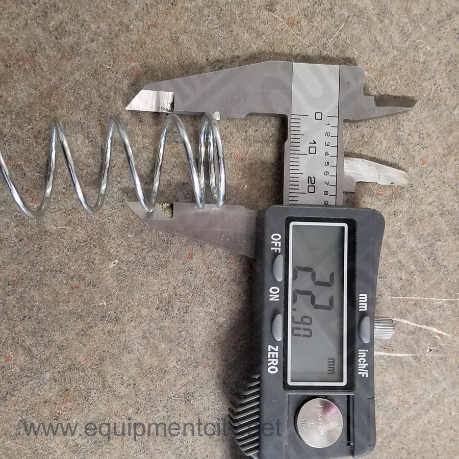 Challenger JSJ4-14 Arm Restraint Spring | X10-082