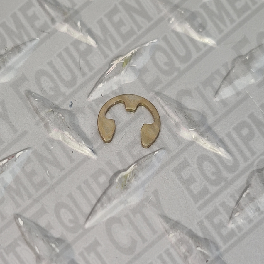 Challenger B40137 RETAINING	RING 4P12