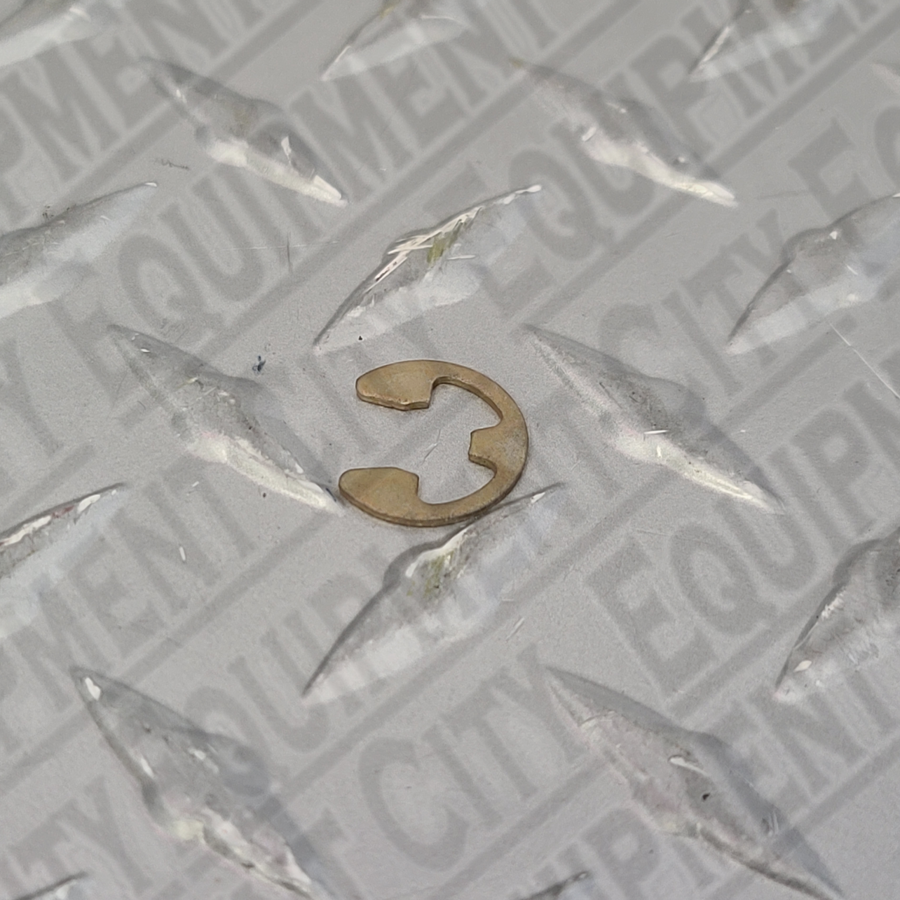 Challenger B40137 RETAINING	RING 4P12