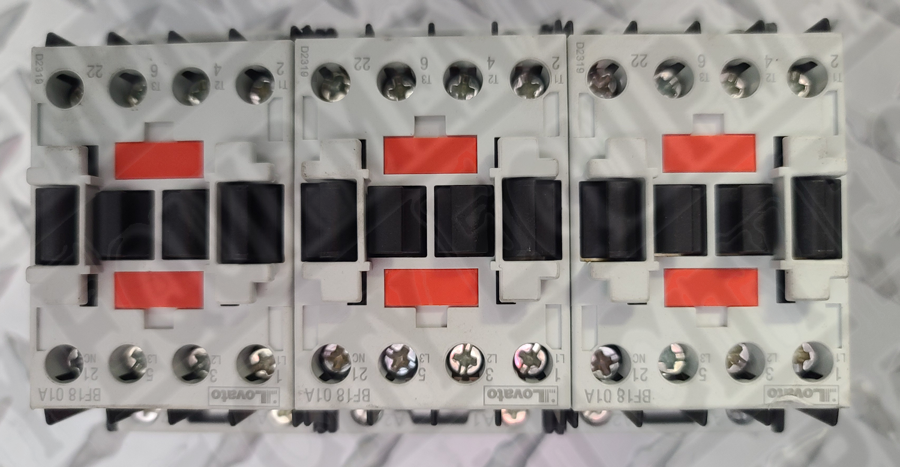 Corghi 5-491332 Allen-Bradley Three Remote Switch Kit 18A