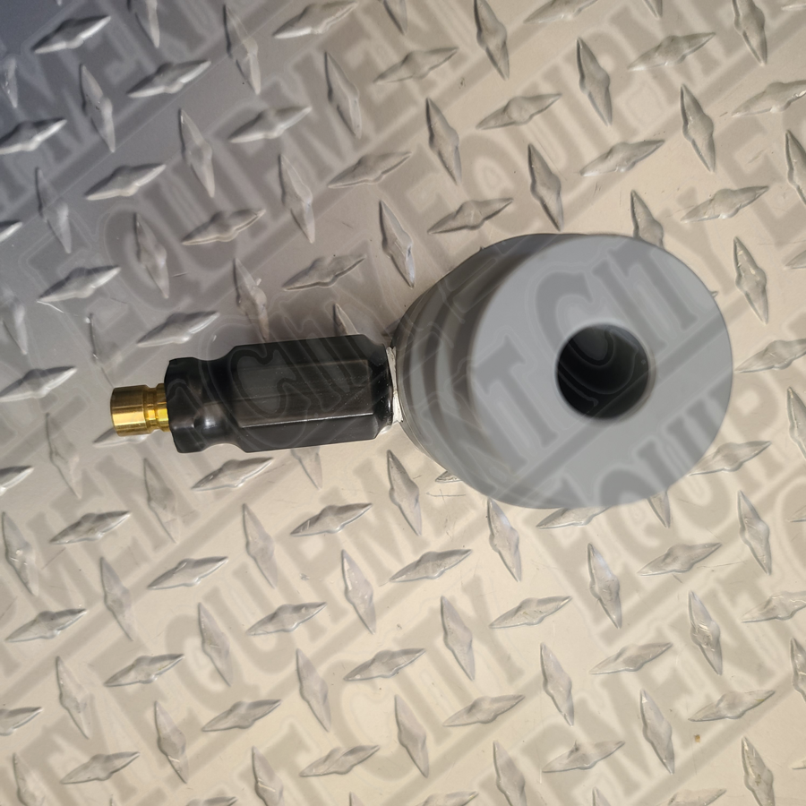 RTI 370 80048 00 MCX Step Adapter 2 inch to 2-1/2 inch 