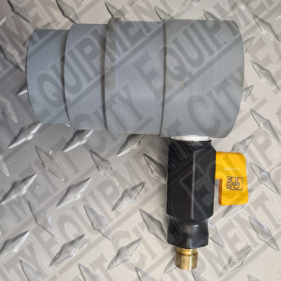 RTI 370 80048 00 MCX Step Adapter 2 inch to 2-1/2 inch 